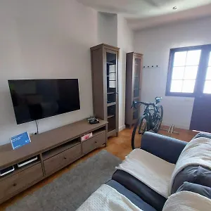 Acogedor Piso En 1-b Wifi Chío